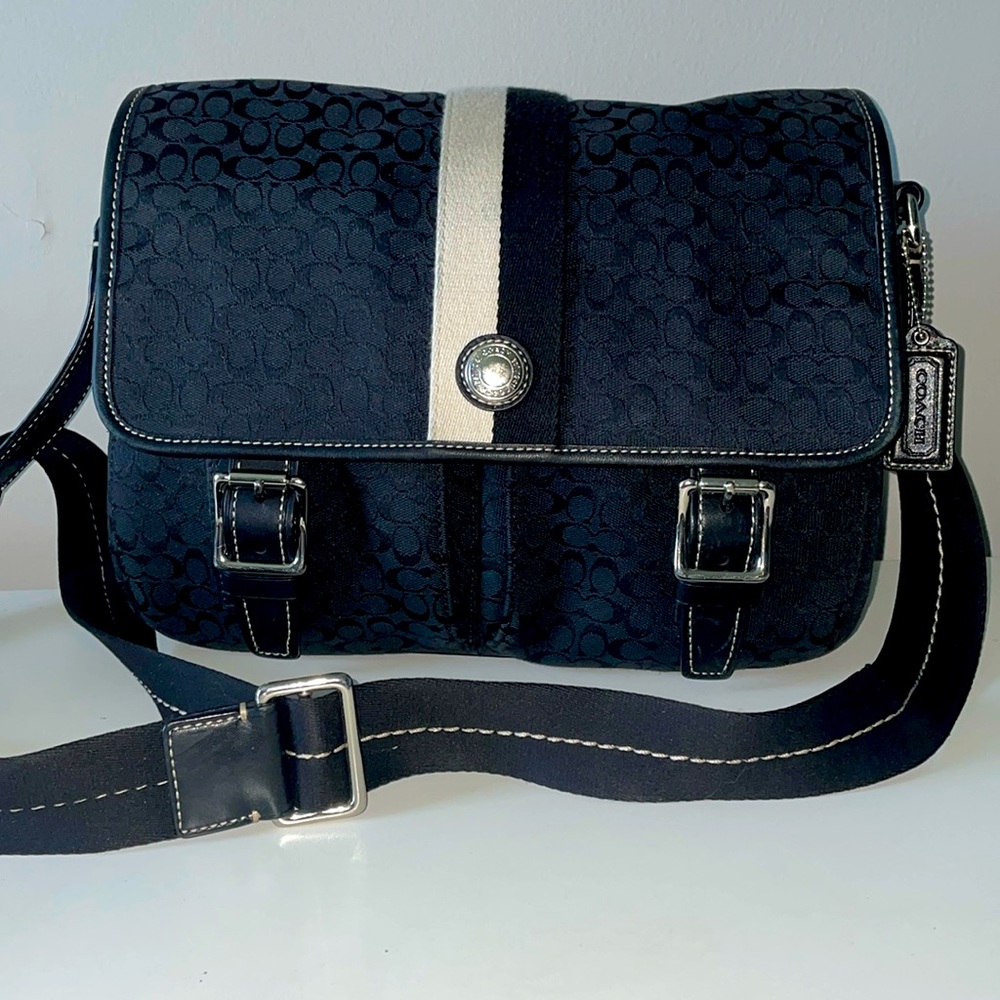 Authentic Coach 70182 messenger